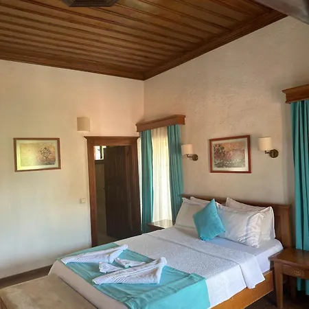 Courtyard Hotel