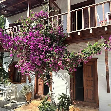 Courtyard Hotel