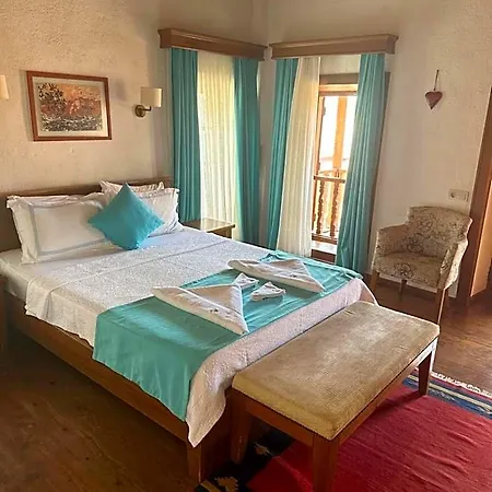 Courtyard * Kalkan