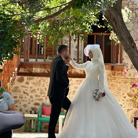 Ξενοδοχείο Courtyard *